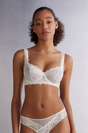 White Intimissimi Pretty Flowers Daniela Balconette Women Bra | 5214XBAYV